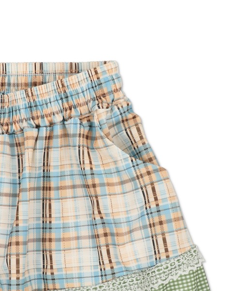 SPINNS（スピンズ）の「レトロな雰囲気が可愛い☆彡つぎはぎチェックロングスカート（スカート・レディース・ブラック/グリーン/ネイビー・ONESIZE）」の5枚目の写真