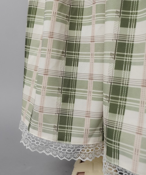 SPINNS（スピンズ）の「レトロな雰囲気が可愛い☆彡つぎはぎチェックロングスカート（スカート・レディース・ブラック/グリーン/ネイビー・ONESIZE）」の15枚目の写真