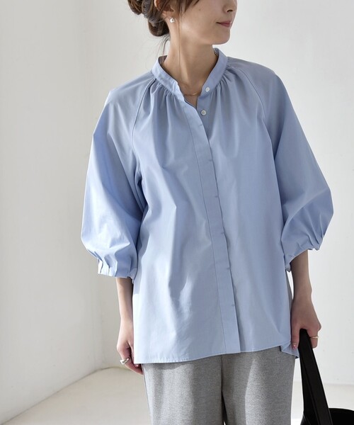 quaranciel(カランシエル)の「quaranciel:〈洗濯機可能〉REPREVE バンドカラー ギャザー パフ シャツ ブラウス(シャツ/ブラウス・レディース・ブラウン/ホワイト/ライトブルー・ONE SIZE)」の20枚目の写真