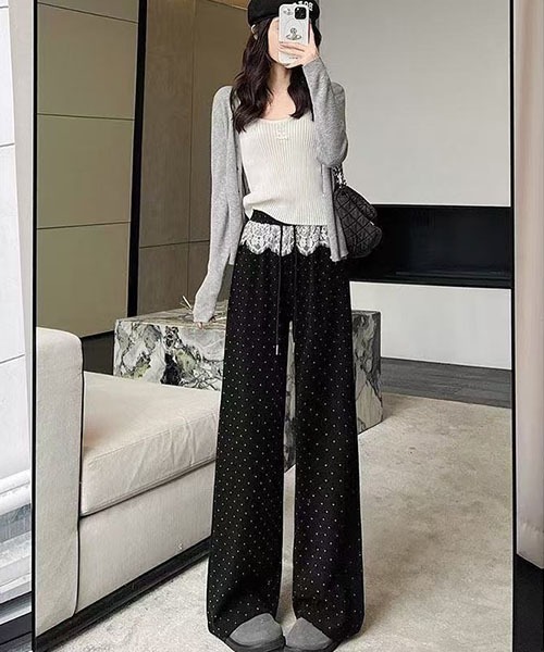gossip!ロサンゼルス(ゴシップロサンゼルス)の「レースアクセント ドロストワイドレッグパンツ(その他パンツ・レディース・ブラック・M/S)」の8枚目の写真