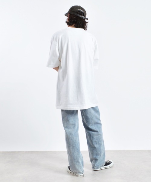 DOUBLE STEAL(ダブルスティール)の「COMFYグラフィックプリントTシャツ(Tシャツ/カットソー・メンズ・パープル/ホワイト/ブラック・MEDIUM/LARGE/X-LARGE)」の17枚目の写真
