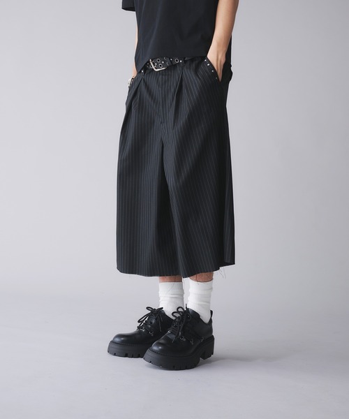 セール】Studs Design Stripe Slacks Short / スタッズデザイン