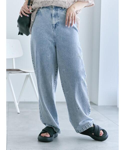 ehka sopo(エヘカソポ)の「◎リボン刺繍ストレートデニムパンツ(デニムパンツ・レディース・ネイビー/ブルー/サックスブルー・F)」の11枚目の写真