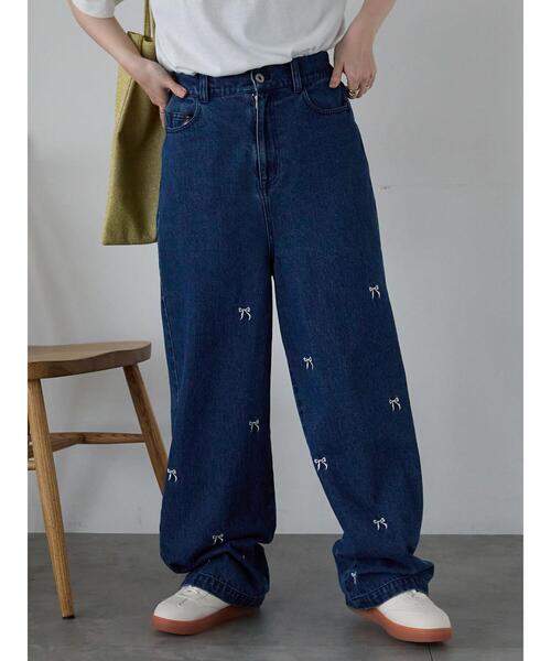 ehka sopo(エヘカソポ)の「◎リボン刺繍ストレートデニムパンツ(デニムパンツ・レディース・ネイビー/ブルー/サックスブルー・F)」の18枚目の写真