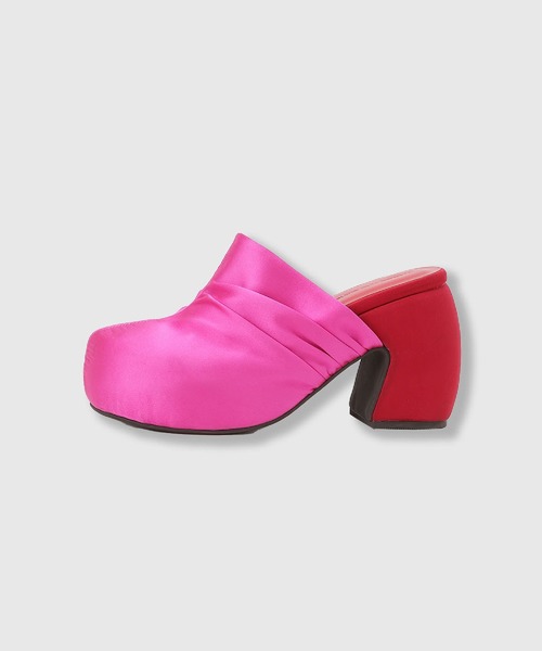 THINGS THAT MATTER（シングス ザット マター）の「SATIN PLATFORM CLOG SANDALS / サテンプラットフォームクロッグサンダル（サンダル・レディース・ピンク/グリーン/ブラック・37/38）」の17枚目の写真