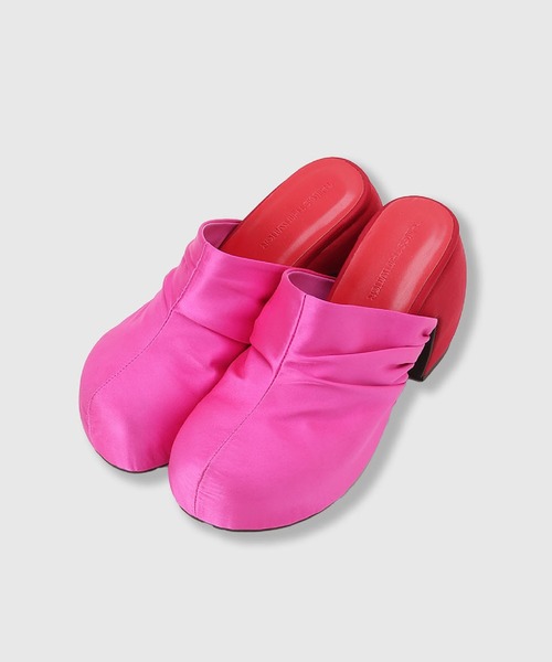 THINGS THAT MATTER（シングス ザット マター）の「SATIN PLATFORM CLOG SANDALS / サテンプラットフォームクロッグサンダル（サンダル・レディース・ピンク/グリーン/ブラック・37/38）」の16枚目の写真