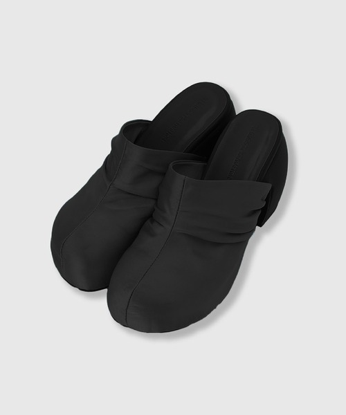 THINGS THAT MATTER（シングス ザット マター）の「SATIN PLATFORM CLOG SANDALS / サテンプラットフォームクロッグサンダル（サンダル・レディース・ピンク/グリーン/ブラック・37/38）」の13枚目の写真