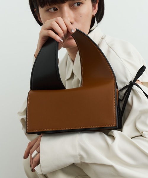 セール】カーブハンドル2WAYバイカラーレザーバック（ショルダーバッグ