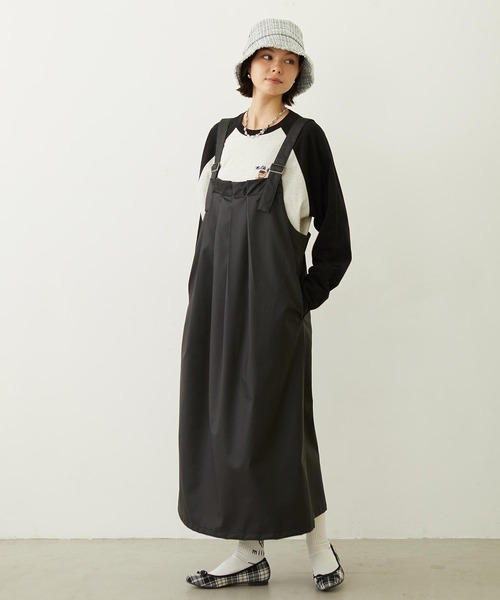 MILKFED.（ミルクフェド）の「FAUX LEATHER TUCK DRESS（ワンピース・レディース・ブラック/ライトピンク/ブラウン・ONE SIZE）」の20枚目の写真