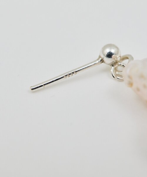 GALLARDAGALANTE（ガリャルダガランテ）の「【25th記念アイテム】【2.718】オイスターパールピアス（ピアス（両耳用）・レディース・シルバー系その他4・FREE）」の7枚目の写真