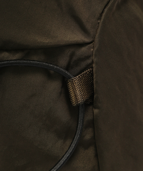 C.P. COMPANY（シーピーカンパニー）の「C.P. Company / シーピーカンパニー ACC BACK PACK IN NYLON B（ショルダーバッグ・メンズ・カーキ/ブラック・FREE）」の10枚目の写真