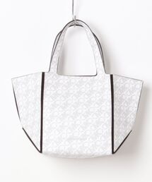 ♡*♡様 新品　MICHAEL KORS ホワイト トートバッグ マイケルコース MICHAEL KORS トートバッグ ホワイト ドット A4