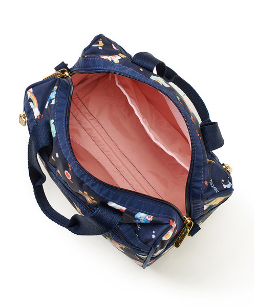 LeSportsac(レスポートサック)の「EVERYDAY SM SATCHEL ケアベアドリームズネイビー(ショルダーバッグ・レディース・ブルー・FREE)」の9枚目の写真