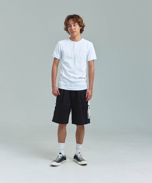 AVIREX(アヴィレックス)の「AVIREX -DAILY S/S RIB HENLY NECK TEE(Tシャツ/カットソー・メンズ・ブラック/ホワイト・S/M/L/XL)」の19枚目の写真