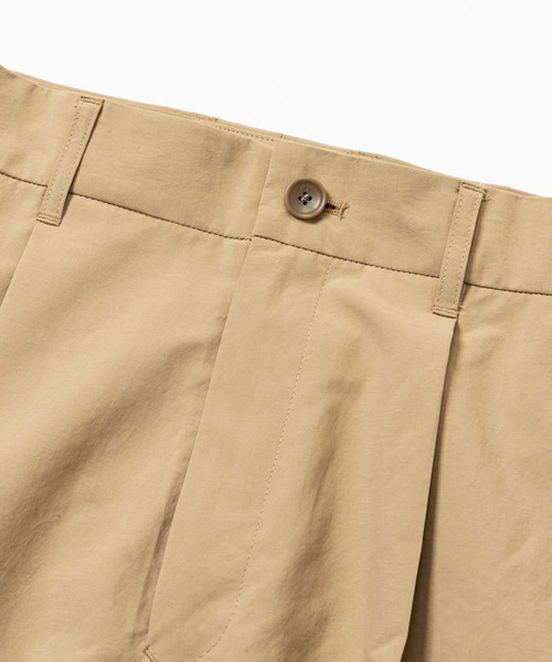 meanswhile(ミーンズワイル)の「Side Zip Paper Touch Slacks(スラックス・メンズ・ブラック/ベージュ・2(M))」の5枚目の写真