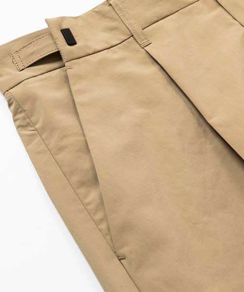 meanswhile(ミーンズワイル)の「Side Zip Paper Touch Slacks(スラックス・メンズ・ブラック/ベージュ・2(M))」の7枚目の写真
