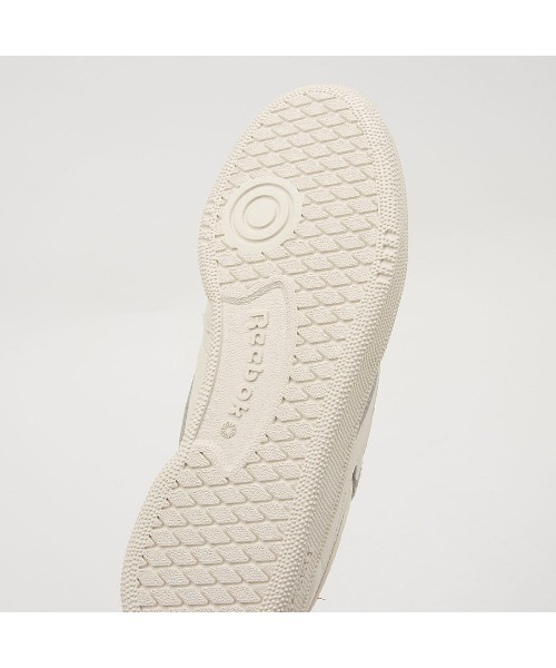 Reebok(リーボック)の「クラブシー 85 ヴィンテージ / CLUB C 85 VINTAGE(スニーカー・レディース・オフホワイト/ホワイト・22.5cm/23.0cm/23.5cm/24.5cm/24.0cm/25.0cm/25.5cm/26.0cm)」の12枚目の写真