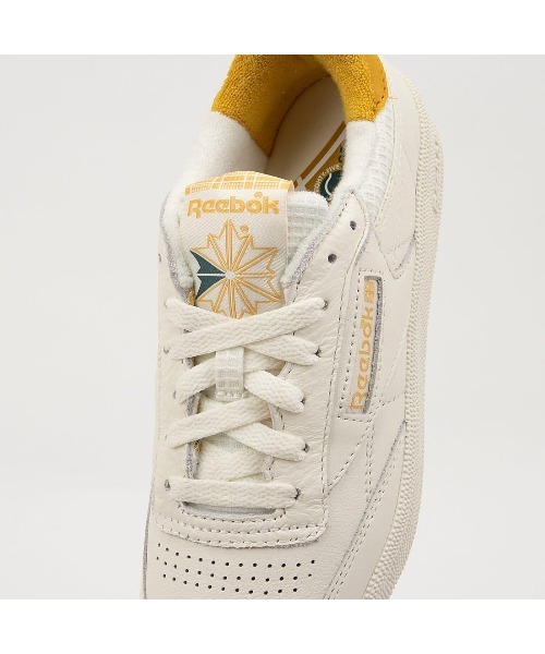 Reebok(リーボック)の「クラブシー 85 ヴィンテージ / CLUB C 85 VINTAGE(スニーカー・レディース・オフホワイト/ホワイト・22.5cm/23.0cm/23.5cm/24.5cm/24.0cm/25.0cm/25.5cm/26.0cm)」の14枚目の写真