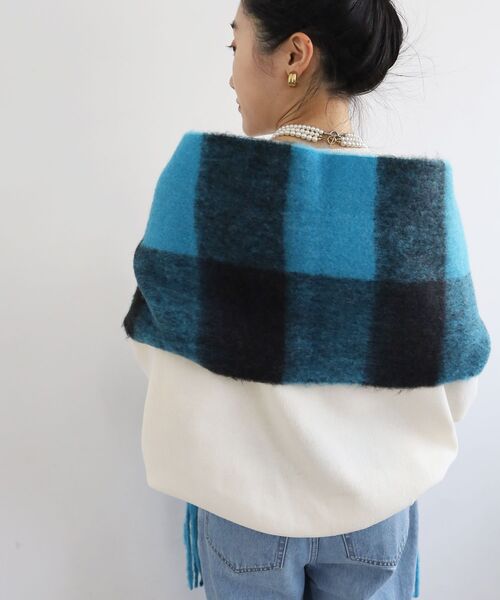 le.coeur blanc（ルクールブラン）の「ビッグフリンジチェックストール（ストール/ショール・レディース・ブルー/レッド/グリーン・FREE）」の11枚目の写真