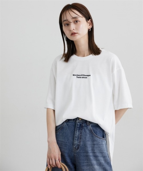 nissen(ニッセン)の「綿混オーバーサイズきれいめロゴTシャツ(Tシャツ/カットソー・レディース・ブラック系1/ブラック系3/ホワイト系4/ホワイト系3/ブラック系2/ブラウン系1/ホワイト系1/ホワイト系2/ブラック系4・M/L)」の12枚目の写真