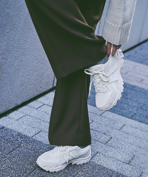 ASICS（アシックス）の「asics/ アシックス SONOMA TR62（スニーカー・レディース・カーキ/ブラック/アイボリー・23cm/23.5cm/24cm/24.5cm/25cm）」の13枚目の写真