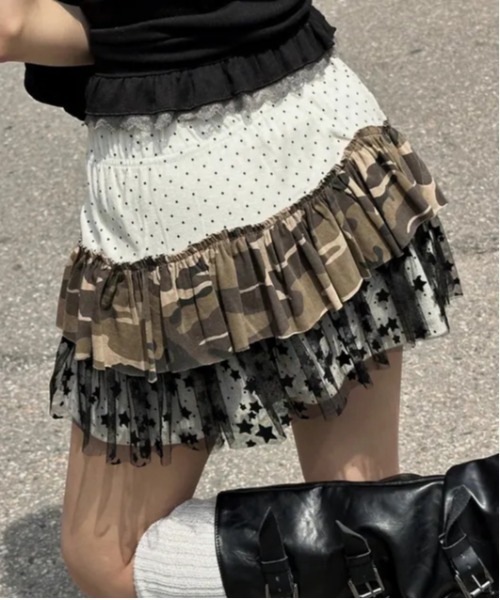 gossip！ロサンゼルス（ゴシップロサンゼルス）の「25aw 2way/星柄チュール リメイク風ティアードレイヤードミニスカート Y2K（スカート・レディース・カモフラージュ/ドット・FREE）」の19枚目の写真