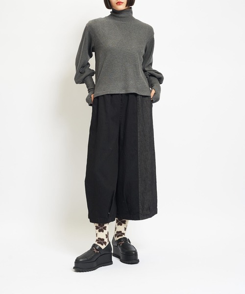 gomme（ゴム）の「リブニット　アームカバーＴ（Tシャツ/カットソー・レディース・チャコールグレー/ブラック・MEDIUM）」の3枚目の写真