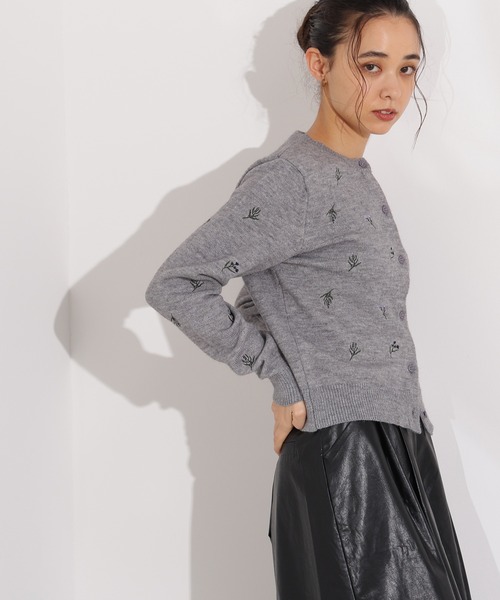 N.(N. Natural Beauty Basic)(エヌエヌナチュラルビューティーベーシック)の「フラワー刺繍カーディガン(カーディガン/ボレロ・レディース・ミント/グレー系その他/ブラック系その他・MEDIUM)」の14枚目の写真