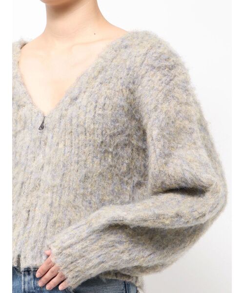 Ungrid(アングリッド)の「ダブルジップVネックニットカーディガン(ニット/セーター・レディース・グレー/イエロー/ブラウン・FREE)」の21枚目の写真
