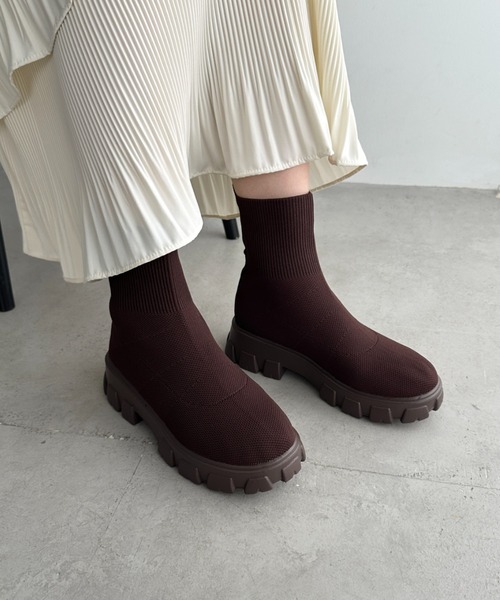 wears(ウェアーズ)の「厚底ニットショートブーツ(ブーツ・レディース・ブラウン/ホワイト/ブラック・24.5cm/23.5cm)」の8枚目の写真