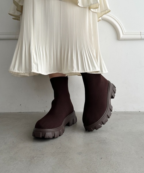 wears(ウェアーズ)の「厚底ニットショートブーツ(ブーツ・レディース・ブラウン/ホワイト/ブラック・24.5cm/23.5cm)」の14枚目の写真