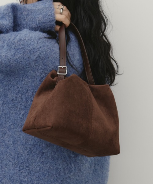 スウェードギャザーショルダーバッグ（ショルダーバッグ）｜Aunt