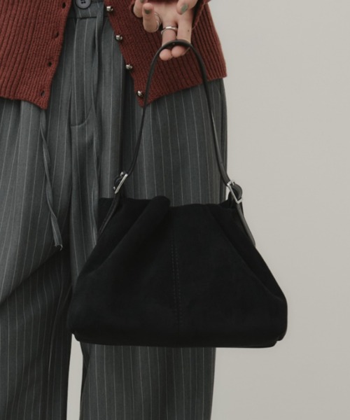 Aunt Marie's（アントマリーズ）の「スウェードギャザーショルダーバッグ（ショルダーバッグ・レディース・ブラウン/ブラック/ブルー・FREE）」の8枚目の写真