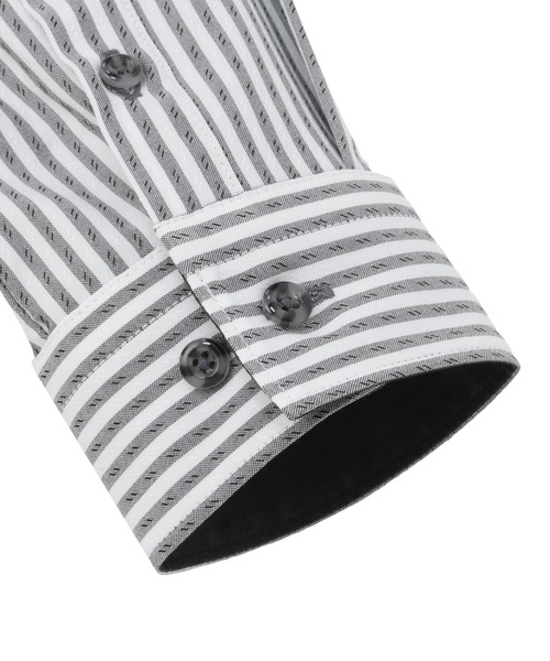 TOKYO SHIRTS（トウキョウシャツ）の「COFREX 形態安定ノンアイロン レギュラー 長袖ビジネスワイシャツ（ビジネスシャツ・レディース・グレー・S/L）」の4枚目の写真