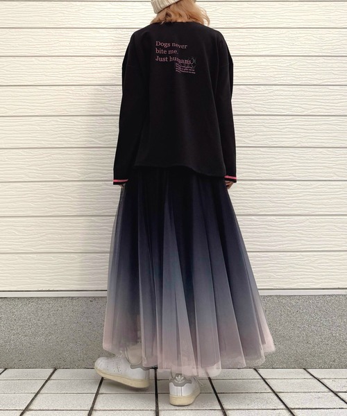 Q（キュー）の「ジョーゼットプリントロンT（Tシャツ/カットソー・レディース・ホワイト/ブラック/ホワイト系その他・MEDIUM）」の17枚目の写真