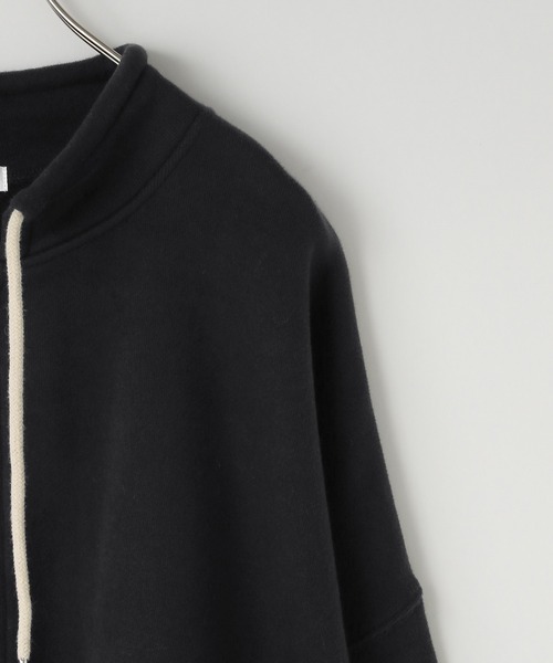 LOWRYS FARM(ローリーズファーム)の「ハイネックZIPウラケLS 580989(スウェット・レディース・ブラウン/グレー/ブラック・FREE)」の7枚目の写真