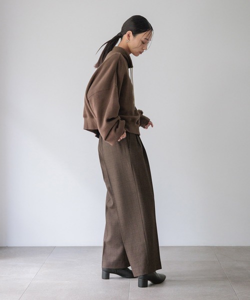 LOWRYS FARM(ローリーズファーム)の「ハイネックZIPウラケLS 580989(スウェット・レディース・ブラウン/グレー/ブラック・FREE)」の15枚目の写真