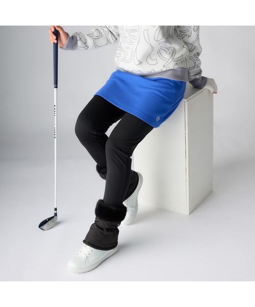 marie claire(マリ・クレール)の「marie claire GOLF マリクレールゴルフ ゴルフウェア ワンポイントロゴ 膨れジャガード ストレッチ レギンススカート(スカート・レディース・オフホワイト/ブルー/ブラック・LL/L/M)」の3枚目の写真