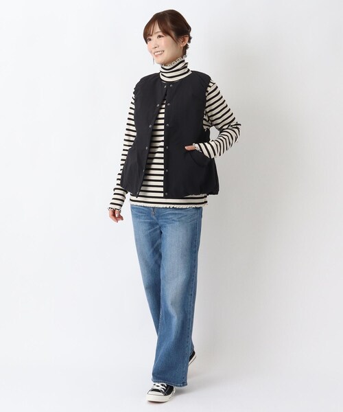one'sterrace(ワンズテラス)の「軽量中綿 ナイロンワッシャーベスト(その他アウター・レディース・ライトグレー系8/ブラック系8/カーキ系5/ブラウン系8・02)」の17枚目の写真