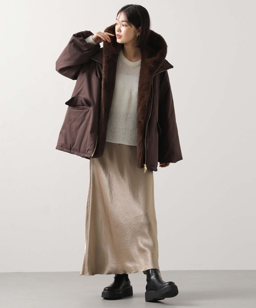 audrey and john wad(オードリーアンドジョンワッド)の「モヘア混ビスチェ片畦柄ニット(ニット/セーター・レディース・オフホワイト/トップグレー・FREE)」の12枚目の写真