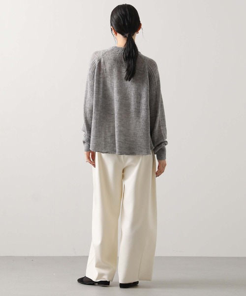 audrey and john wad(オードリーアンドジョンワッド)の「モヘア混ビスチェ片畦柄ニット(ニット/セーター・レディース・オフホワイト/トップグレー・FREE)」の15枚目の写真