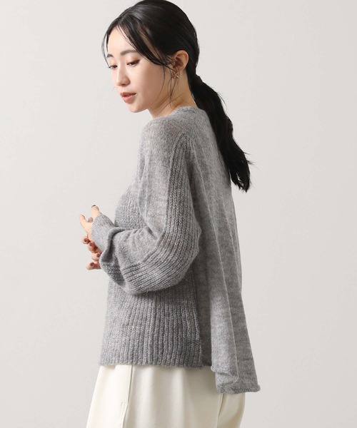 audrey and john wad(オードリーアンドジョンワッド)の「モヘア混ビスチェ片畦柄ニット(ニット/セーター・レディース・オフホワイト/トップグレー・FREE)」の18枚目の写真