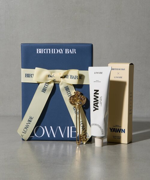 BIRTHDAY BAR（バースデイバー）の「【ラッピングでお届け】LOWVIBE LOWKEY SETともこもこソックスのセット（ボディケアキット/ギフトセット・レディース・ピンク・0）」の3枚目の写真