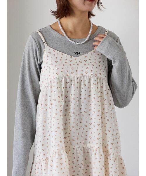 ehka sopo（エヘカソポ）の「ワンポイント刺繍クルーネックカットソー（Tシャツ/カットソー・レディース・ベージュ/ブラック/グレー/オフホワイト・F）」の3枚目の写真