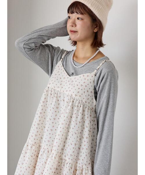 ehka sopo（エヘカソポ）の「ワンポイント刺繍クルーネックカットソー（Tシャツ/カットソー・レディース・ベージュ/ブラック/グレー/オフホワイト・F）」の12枚目の写真