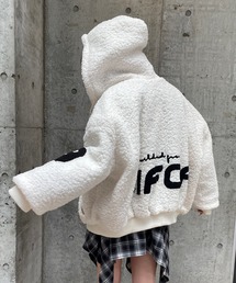バックロゴボアジップパーカー
