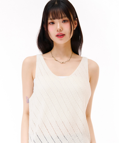 CHASECULT（チェイスカルト）の「女性 ビスチェ セーター - アイボリー（ニット/セーター・レディース・アイボリー・FRE）」の5枚目の写真