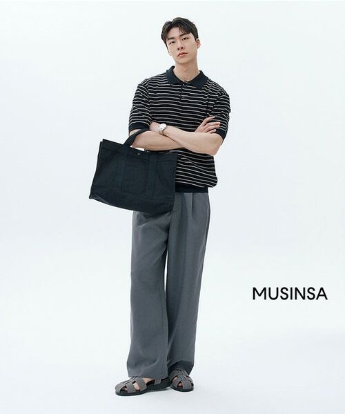 MUSINSA STANDARD（ムシンサスタンダード）の「ヘビーカンバススクエアトートバッグ[ブラック]（トートバッグ・レディース・その他・FREE）」の3枚目の写真