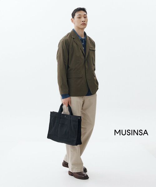 MUSINSA STANDARD（ムシンサスタンダード）の「ヘビーカンバススクエアトートバッグ[ブラック]（トートバッグ・レディース・その他・FREE）」の2枚目の写真