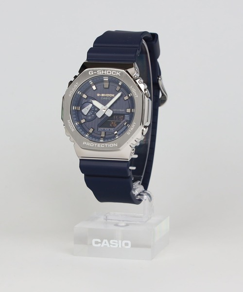 G-SHOCK(ジーショック)の「PRECIOUS HEART SELECTION 2025 / GM-2110SH-2AJF(アナログ腕時計・メンズ・ネイビー・FREE)」の4枚目の写真